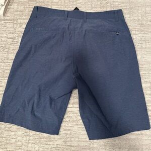 Travis Mathew Beck Short 9.5" Dark Blue Men's Size 34 Like New